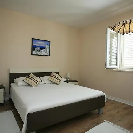 Family Friendly House With A Swimming Pool Sumartin, Brac - 16842 * Sumartin