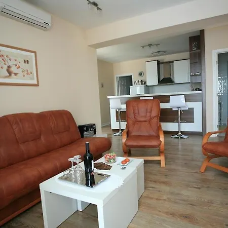 Family Friendly House With A Swimming Pool Sumartin, Brac - 16842 Holiday home